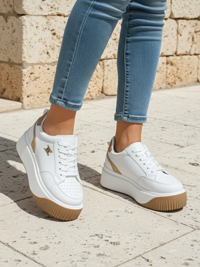 Sneakers pour femmes Arianna Bianco sur plateforme en cuir écologique de 5 cm