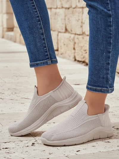 Aurelia Comfort Chaussures Plates en Tissu Beige à Enfiler pour Femmes