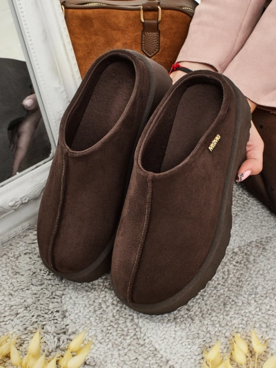 Bottes courtes style bottes de neige pour femmes avec fourrure Calindra