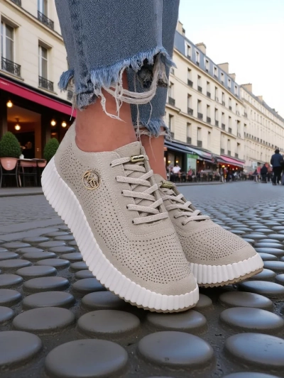 Royalfashion Baskets sportives à lacets pour femmes Tobin
