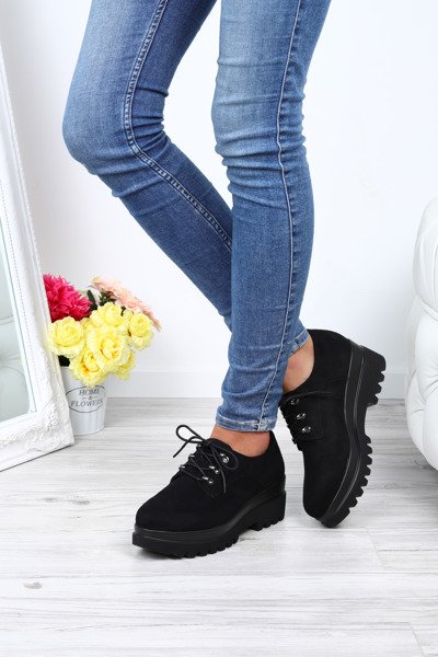 Czarne półbuty na wysokiej platformie Erica- Obuwie