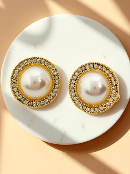 Royalfashion Boucles d'oreilles à clip pour femmes avec perle Aurelia Perla
