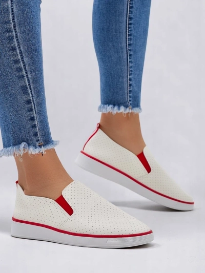 Royalfashion Chaussures à enfiler perforées pour femmes Kassias