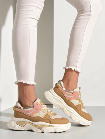 Baskets Royalfashion pour femmes sur une semelle plus épaisse Lesalli