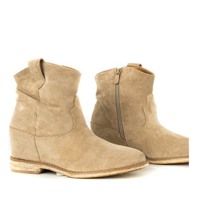 Bottes cowboy sur talons en beige Brunoki - Chaussures
