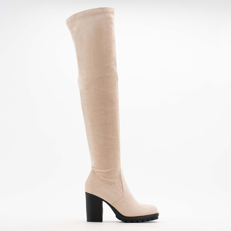 Cuissardes femme beiges sur le poste de Shevao - Chaussures