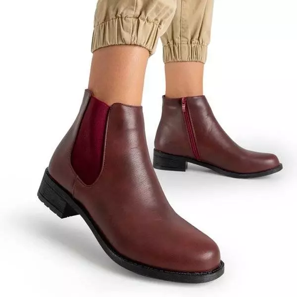 OUTLET Chelsea boots femme bordeaux à talons plats Timea - Chaussures