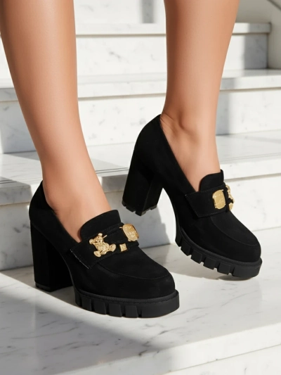 Katherine Elegante Escarpins Noirs en Daim