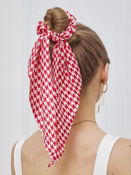 Royalfashion Elastique à cheveux avec ruban à carreaux Kratella