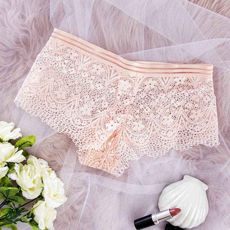 Caleçon femme en dentelle rose - Sous-vêtements