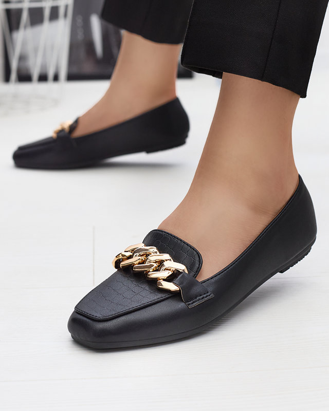 Mocassins noirs pour femme avec gaufrage et chaîne sur le bout - Shoes
