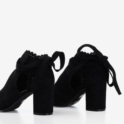 Bottes pour femmes Masala noires avec découpes - Chaussures 1