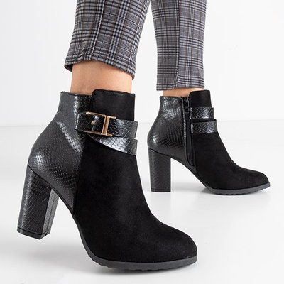 Bottines noires avec gaufrage animal Wakana - Footwear