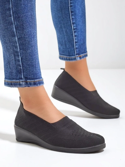 Royalfashion Mocassins femmes sur un petit talon Epoles