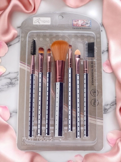 Set de pinceaux de maquillage compact