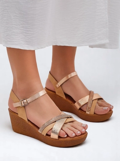 Sandales compensées pour femmes Royalfashion avec des strass et des paillettes Glittera