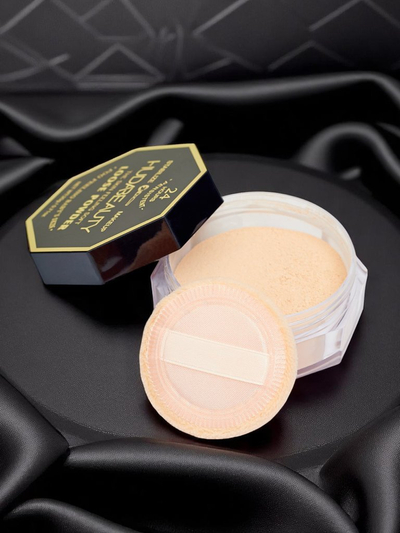 Poudre libre pour le visage avec un effet fini naturel