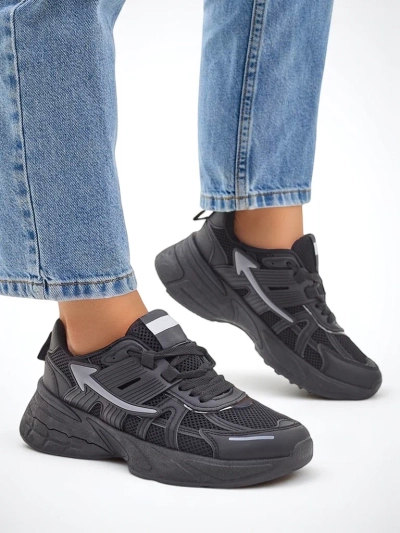 Royalfashion Baskets de sport pour femmes sur une semelle plus épaisse Beysa
