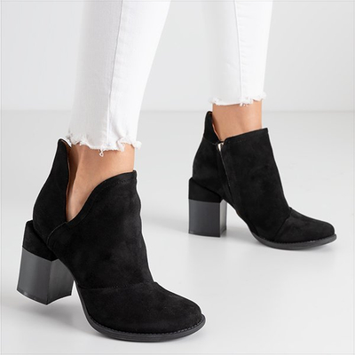 Bottines noires pour femmes à découpes de Namibie - Footwear