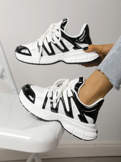 Chaussures de sport pour femmes Royalfashion sur une semelle épaisse Loness