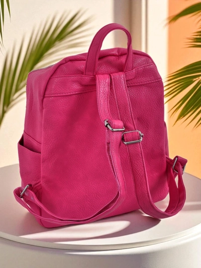 Sac à dos pour femme Calista Fuchsia RoyalModa en cuir écologique, spacieux pour A4
