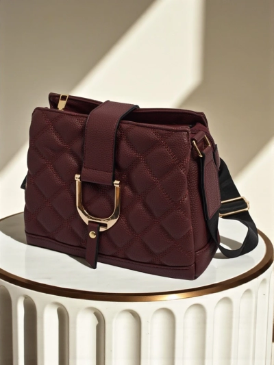 Petit sac à main matelassé en cuir écologique souple Cinder Loom