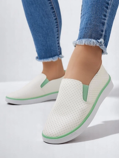 Royalfashion Chaussures à enfiler perforées pour femmes Kassias