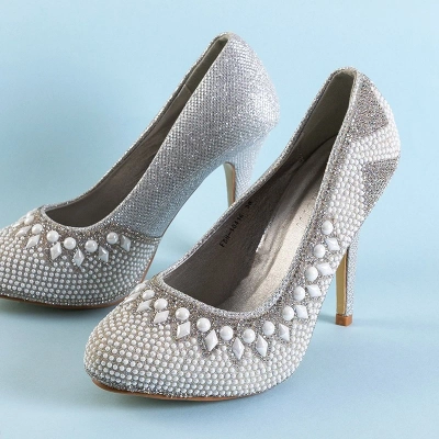 Escarpins argentés brillants sur un talon Madia - Chaussures