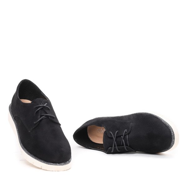 Czarne półbuty z ekologicznego zamszu Mavis- Obuwie