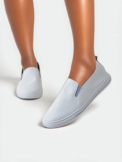 Chaussures à enfiler pour femmes perforées Royalfashion Eppes