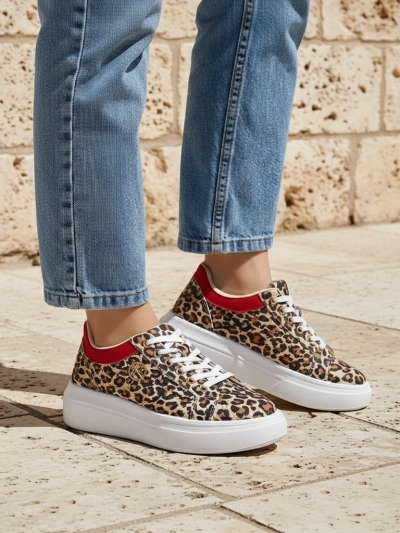 Royalfashion Baskets de sport perforées pour femmes Leopess