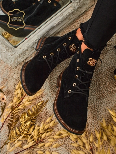 Bottines pour femmes Aurelia Romano en daim naturel - marron, avec fourrure