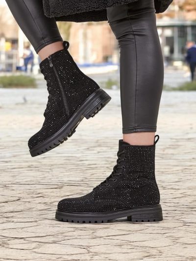 Bottes à lacets pour femmes Royalfashion avec des strass Russos