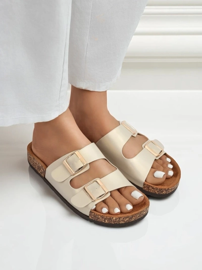 Sandales pour femmes Royalfashion Aurelia gold - claquettes plates en cuir écologique (taille 39)