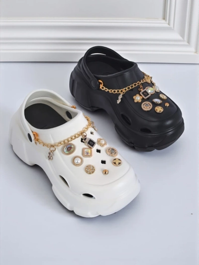 Sandales Caligae Aurelia Bianca avec décorations chain style glamour