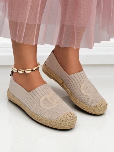 Aurelia Espadrilles Royalfashion Beige – Chaussures plates à enfiler pour femmes