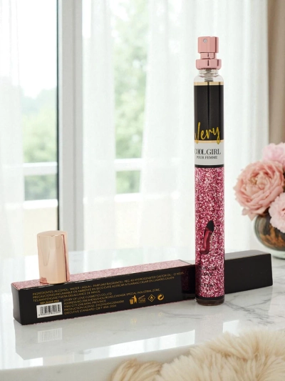 Inspirée Eau de Parfum Femme Very Cool Girl Glam