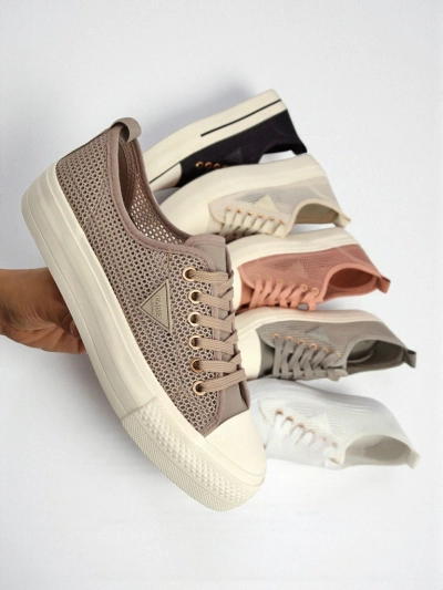 Sneakers pour femmes Hypatia Mesh marron clair pour l'été semelle plate 3cm