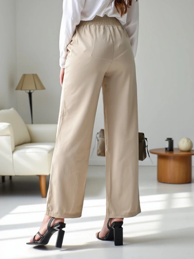 Pantalons larges pour femmes Royalfashion avec une boucle décorative