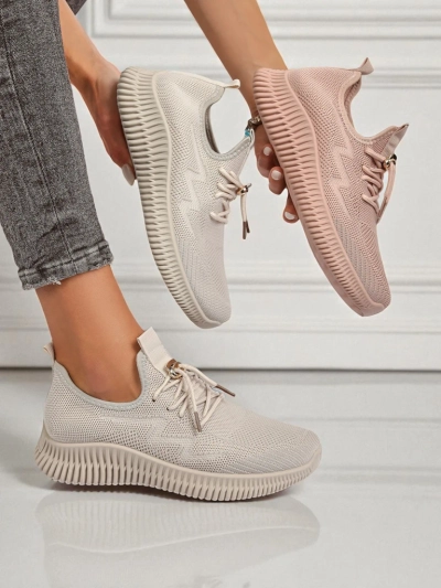 Aurelia Bianca - Baskets blanches pour femmes Royalfashion sur semelle plate