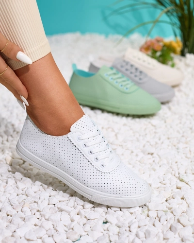 OUTLET Royalfashion Tennis ajourées blanches pour femme Salomp