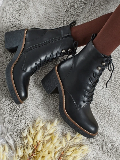 Bottines pour femmes en cuir écologique à talons Zeltra