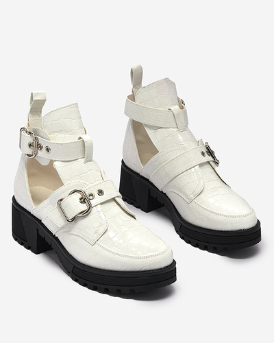 OUTLET Bottes pour femme laquées blanches avec découpe et gaufrage Malevib- Footwear