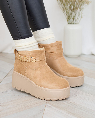Royalfashion Chaussures pour femmes marron clair a'la bottes de neige avec ornement Parisela