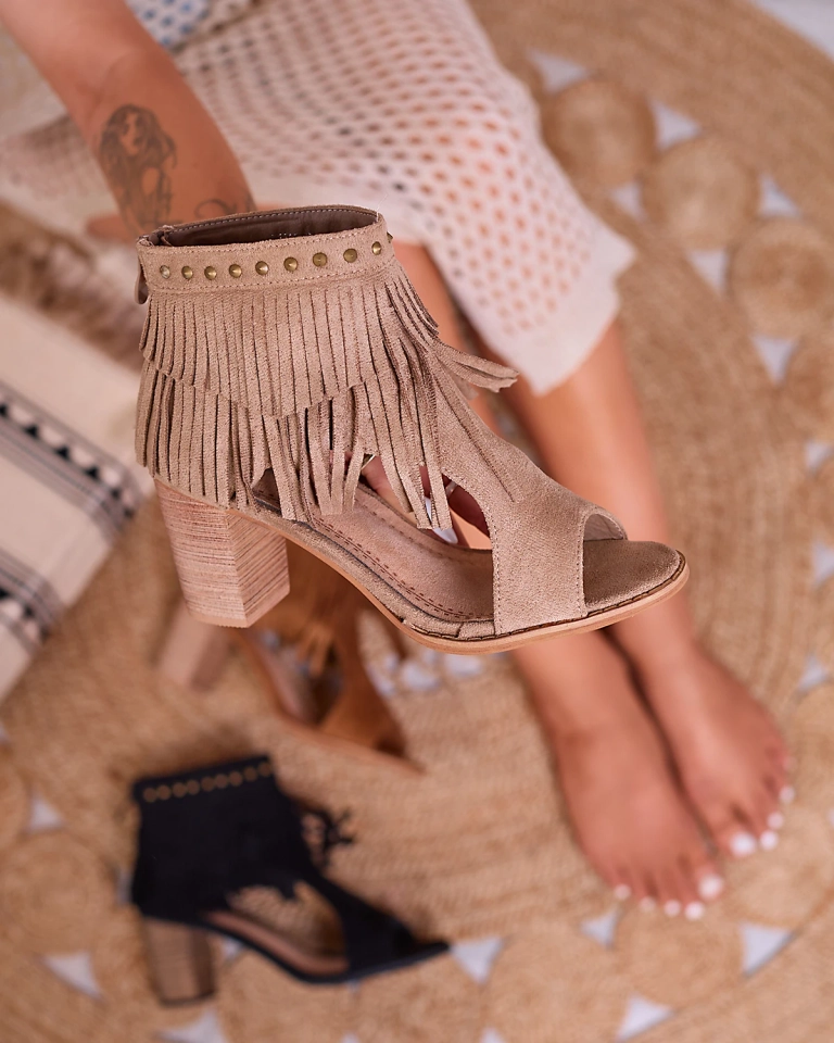 Sandales à glands pour femmes marron clair Dovsi- Footwear