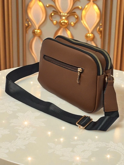 Petit sac à main matelassé en cuir écologique souple Copper Veil