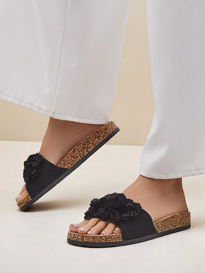Royalfashion claquettes pour femmes avec accents floraux Occes