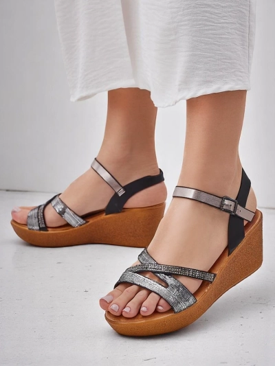 Sandales compensées pour femmes Royalfashion avec des strass et des paillettes Eclat