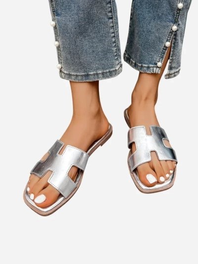 Royalfashion Tongs à semelle plate pour femmes Eval