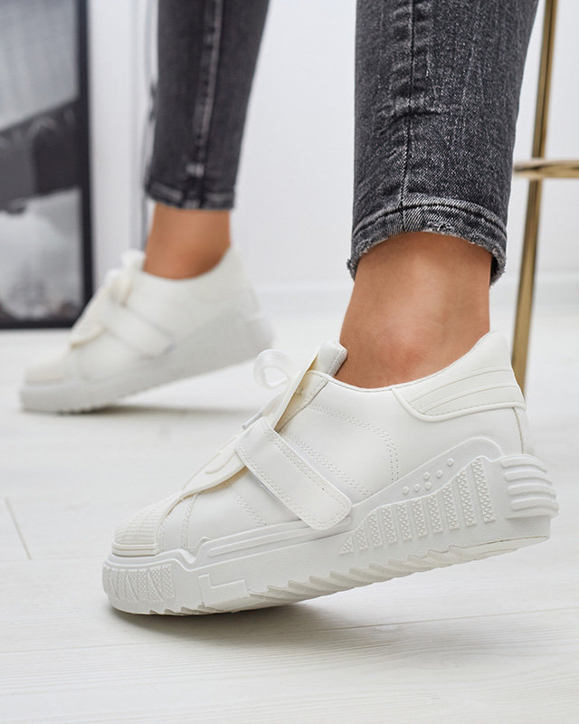 OUTLET Chaussures de sport blanches pour femmes avec empiècements en caoutchouc Inika - Footwear